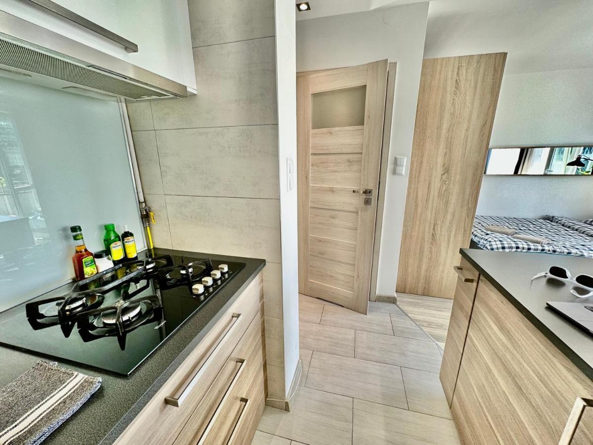 Appartamento Neon 2 - Fast Wifi 70'Tv Netflix Hbo Max Appletv+ Varsavia Esterno foto